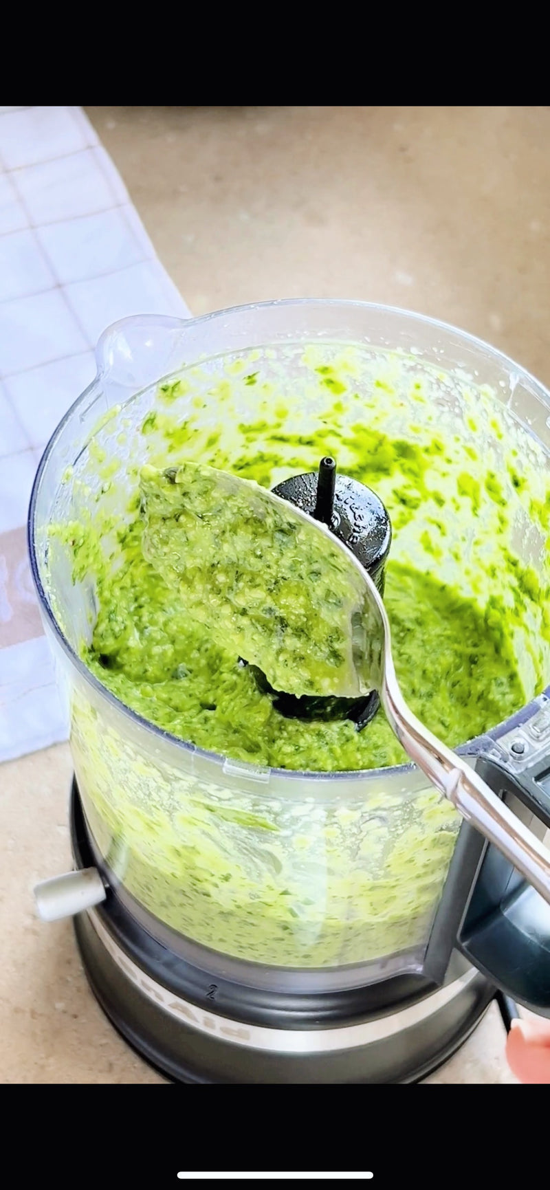 Daslook pesto (pasta)