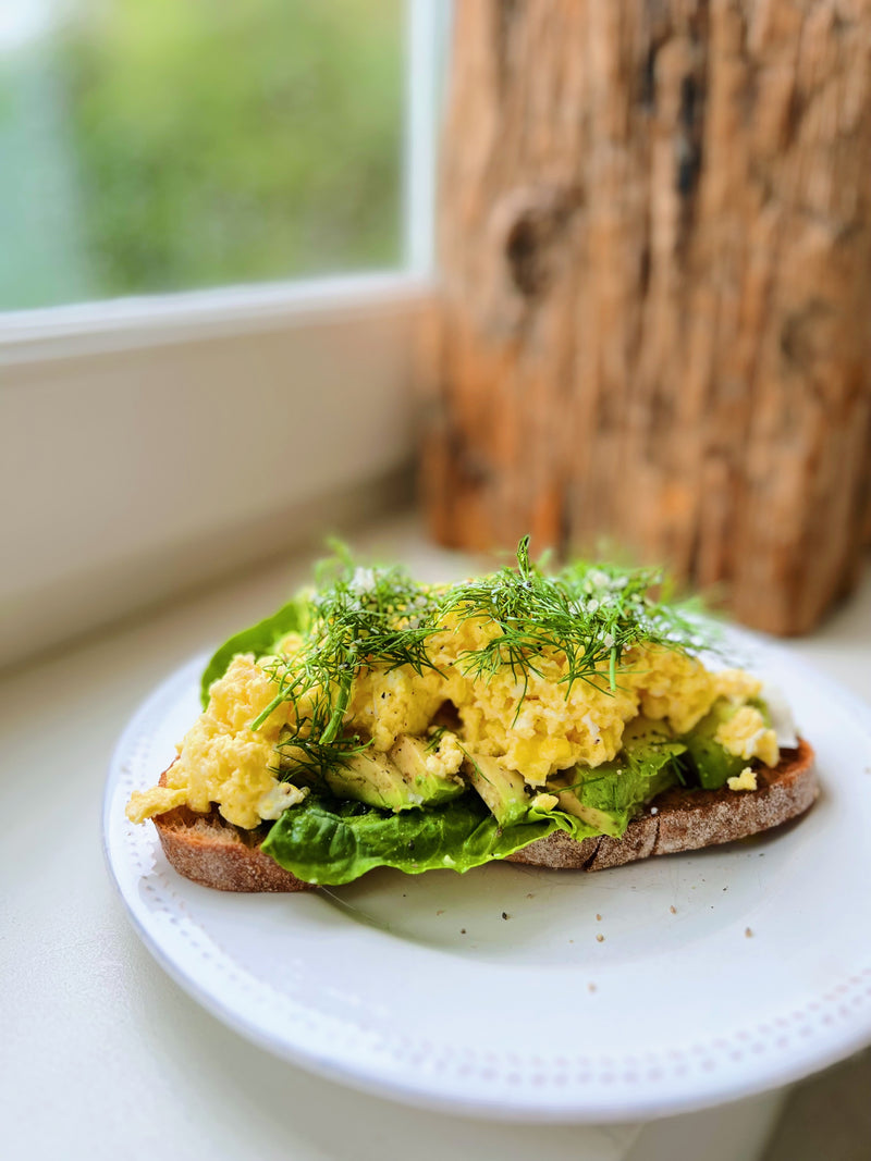 Scrambled feta toast